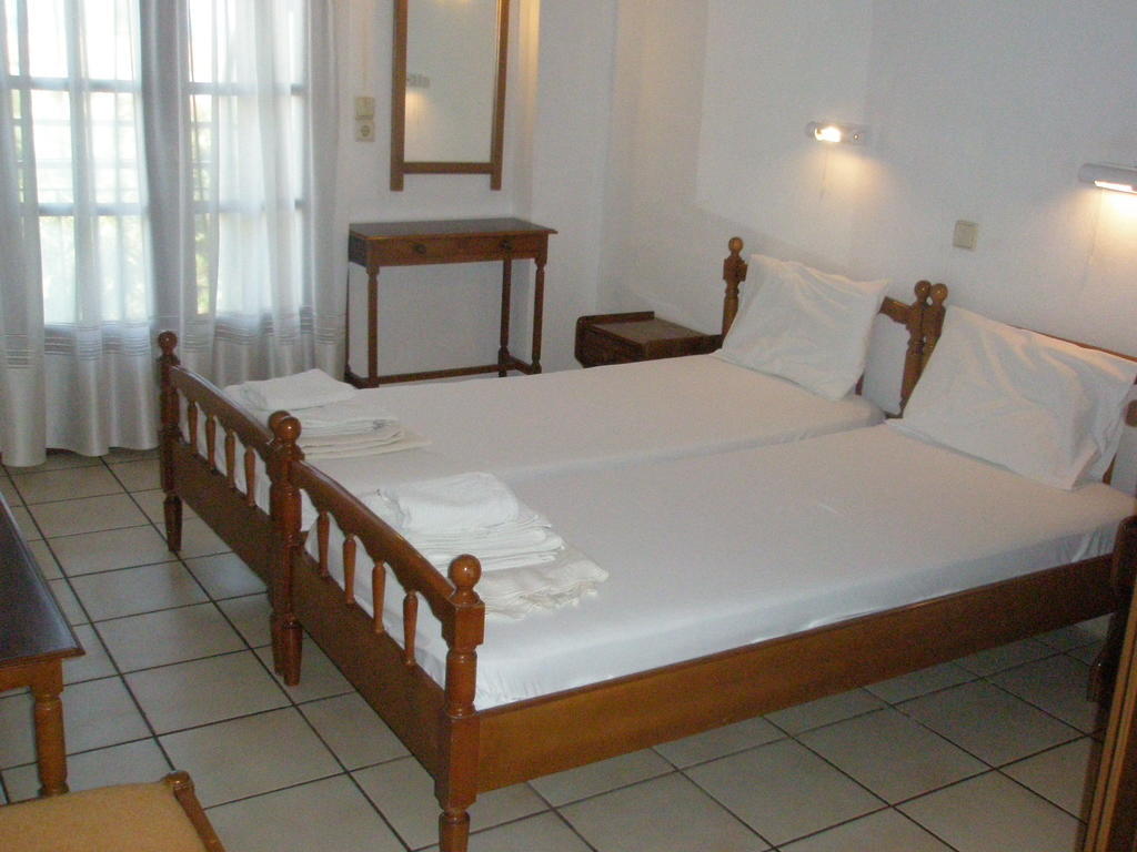 Viki Studios And Apartments Skala Potamias  Zimmer foto